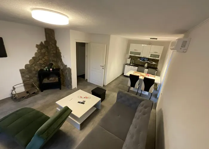 Arena Villa Apartmani